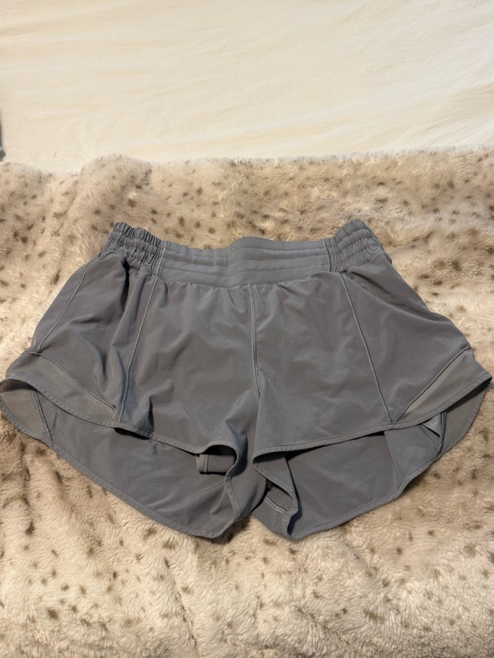 lululemon athletica Light Grey Running Shorts High waisted 2”